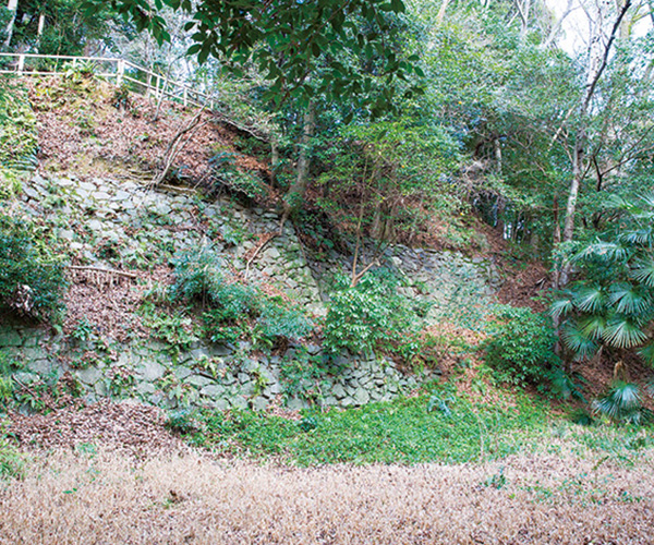 Ruins of Shokado at Izumi-bo, a historical site