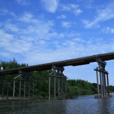 流れ橋