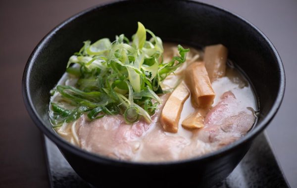 麺屋　楽食酒　礎