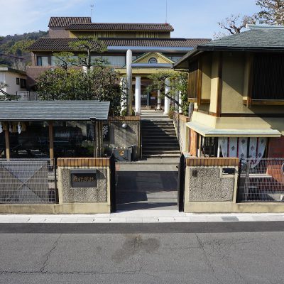 飛行神社